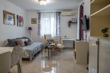 Apartment in Pula with Mini Escape-Room