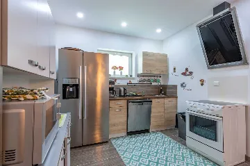 Spacious Family Home with Pool in Labin