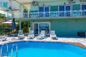 Spacious Family Home with Pool in Labin