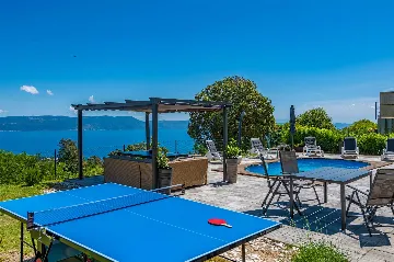 Spacious Family Home with Pool in Labin