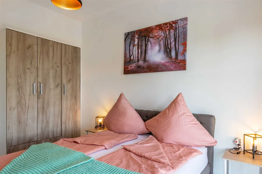 Spacious Family Home with Pool in Labin