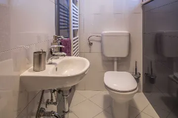 House in Pazin for 8 Guests with Private Pool