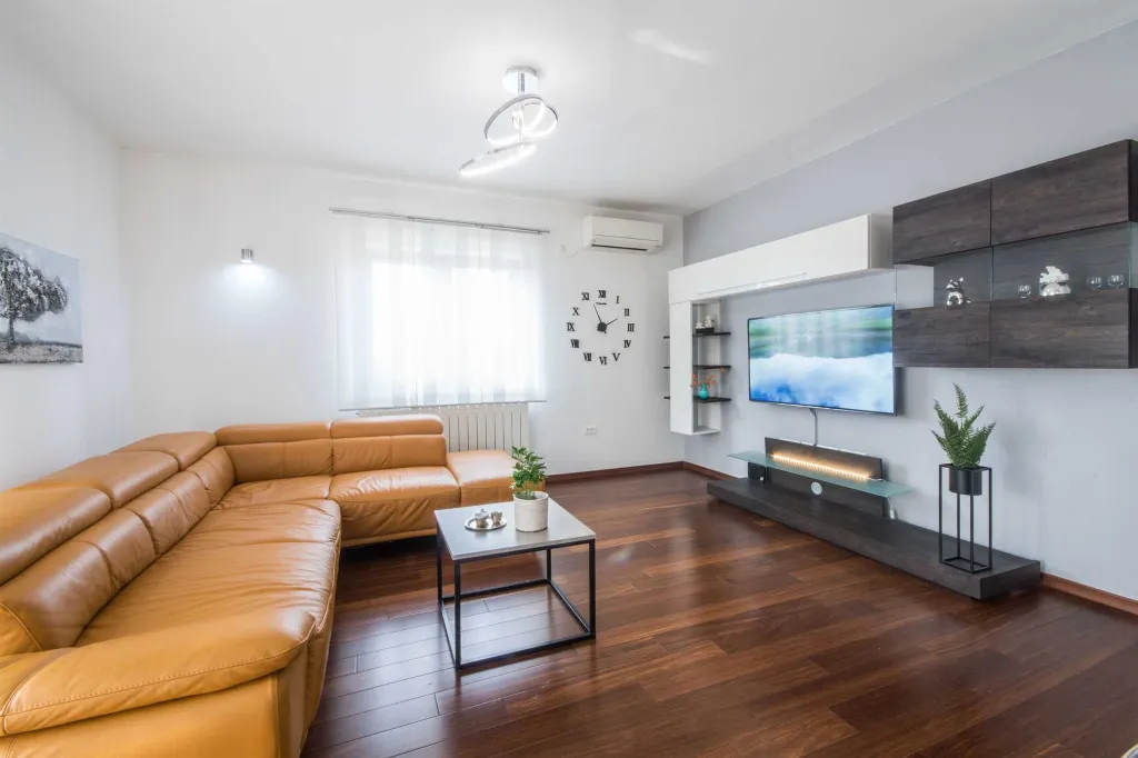 House in Pazin for 8 Guests with Private Pool