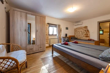 Holiday House in Barban with Heated Pool