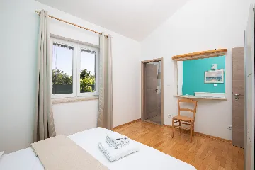 3-Bedroom House in Savičenta with Pool and Grill