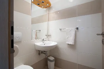 3-Bedroom House in Savičenta with Pool and Grill