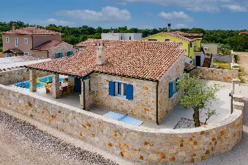 3-Bedroom House in Svetvinčenat for Up to 8 Guests