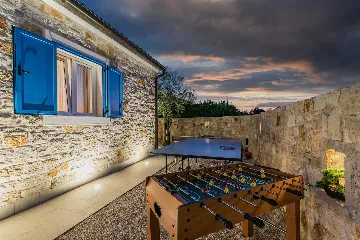 3-Bedroom House in Svetvinčenat for Up to 8 Guests