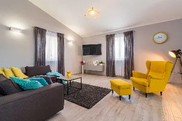 3-Bedroom House in Svetvinčenat for Up to 8 Guests