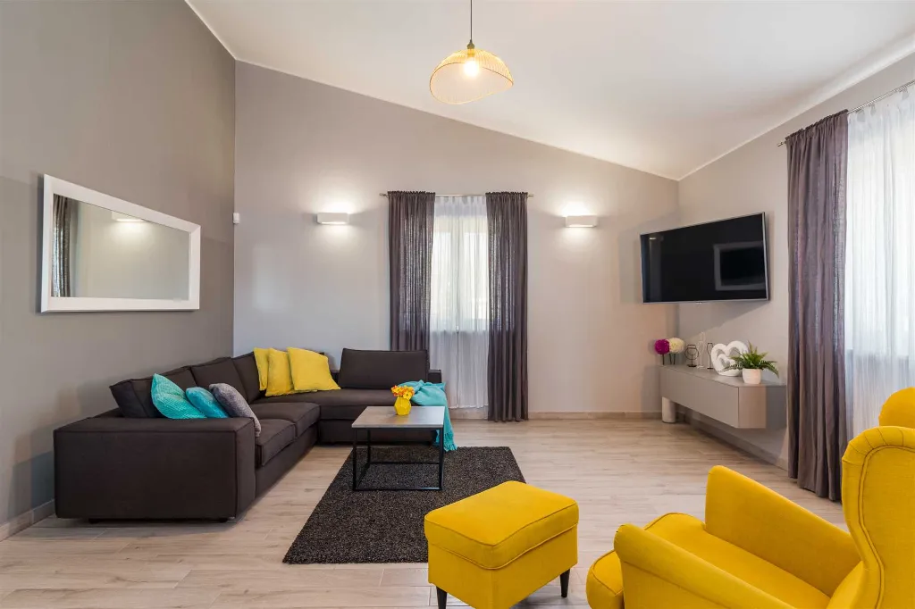 3-Bedroom House in Svetvinčenat for Up to 8 Guests