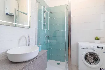 3-Bedroom House in Svetvinčenat for Up to 8 Guests