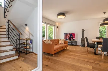 Private Pool House for 6 Guests in Labin, Croatia