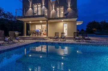 Private Pool House for 6 Guests in Labin, Croatia