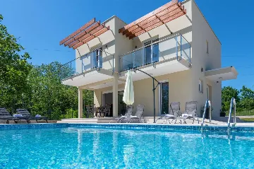 Private Pool House for 6 Guests in Labin, Croatia