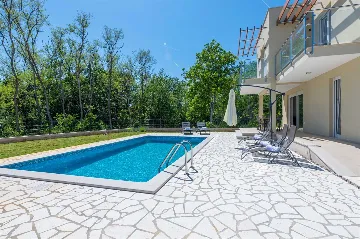 Private Pool House for 6 Guests in Labin, Croatia