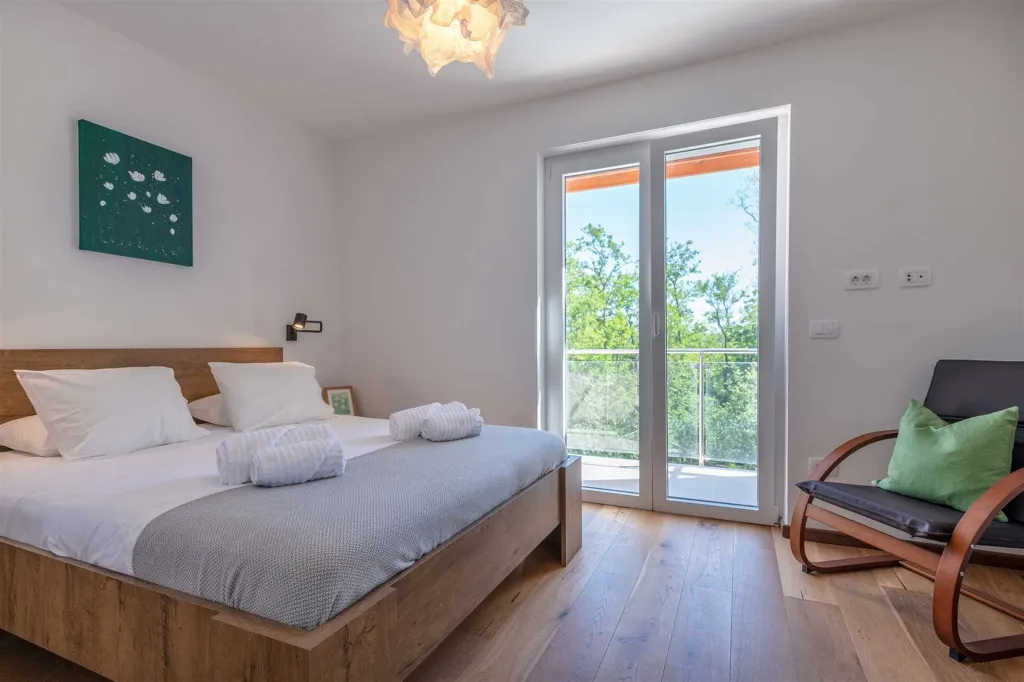 Private Pool House for 6 Guests in Labin, Croatia