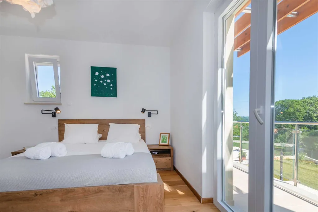 Private Pool House for 6 Guests in Labin, Croatia