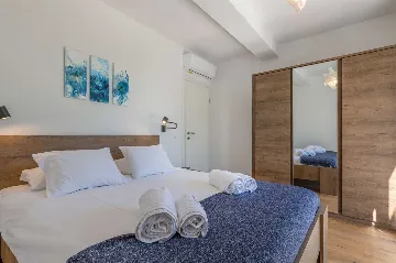 Private Pool House for 6 Guests in Labin, Croatia