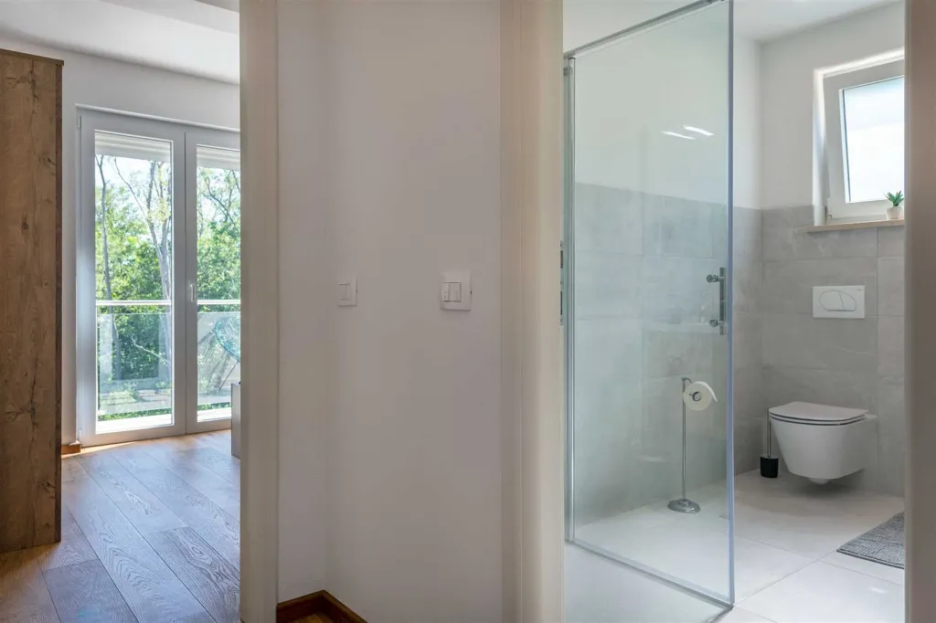 Private Pool House for 6 Guests in Labin, Croatia