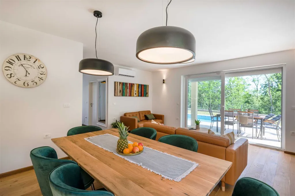 Private Pool House for 6 Guests in Labin, Croatia