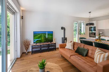 Private Pool House for 6 Guests in Labin, Croatia