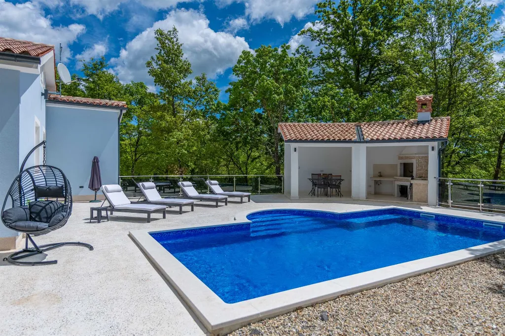 3-Bedroom House in Pazin for Up to 8 Guests