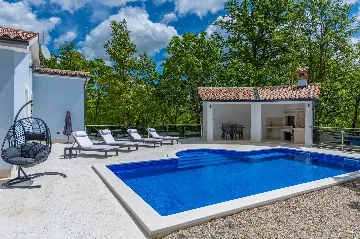 3-Bedroom House in Pazin for Up to 8 Guests