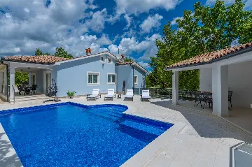 3-Bedroom House in Pazin for Up to 8 Guests