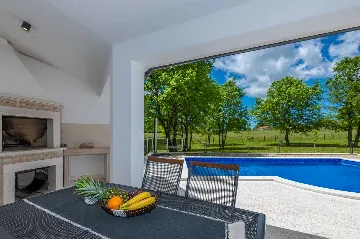 3-Bedroom House in Pazin for Up to 8 Guests