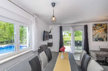 3-Bedroom House in Pazin for Up to 8 Guests