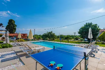 3-Bedroom House with Pool in Butkovići, Croatia