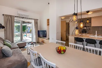 3-Bedroom House with Pool in Butkovići, Croatia