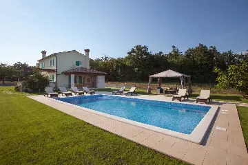 4-Bedroom House in Sveta Nedelja, Croatia