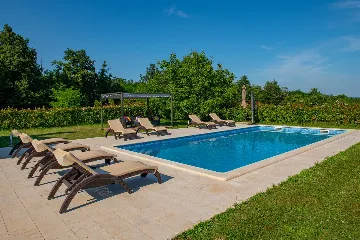 4-Bedroom House in Sveta Nedelja, Croatia