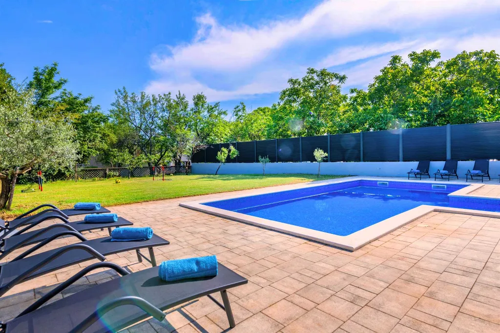 4-Bedroom House in Labin with Private Pool