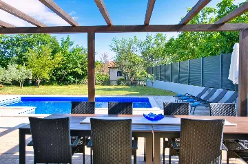 4-Bedroom House in Labin with Private Pool