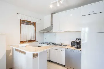 4-Bedroom House in Labin with Private Pool