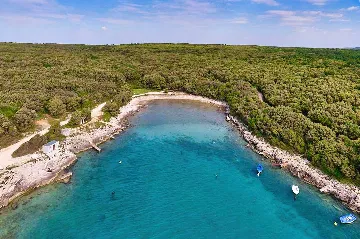 Šišan Istrian Stone House for Up to 5 Guests
