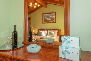 Šišan Istrian Stone House for Up to 5 Guests