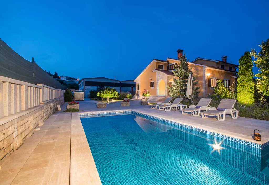 3-Bedroom House with Pool in Pazin, Croatia
