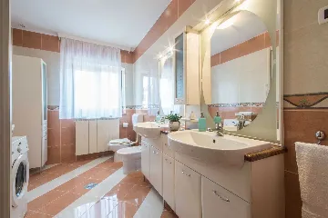 3-Bedroom House with Pool in Pazin, Croatia