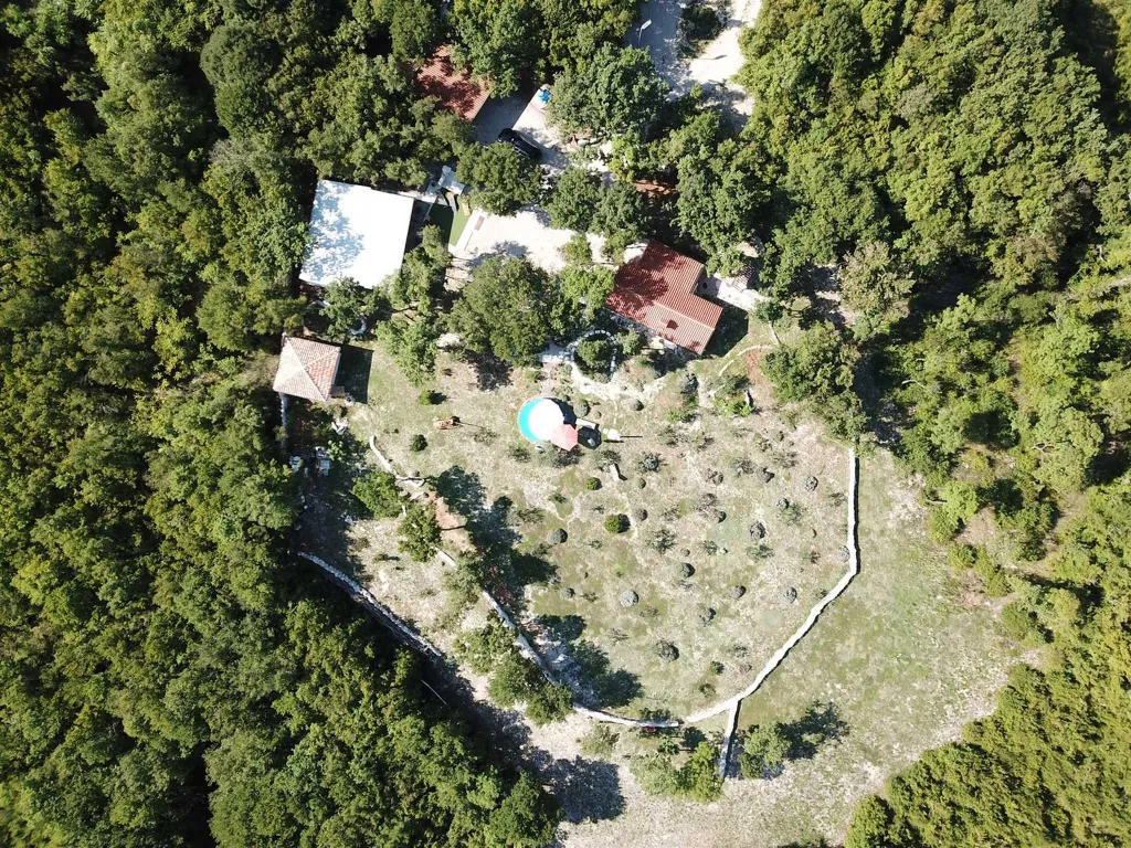 2-Bedroom House with Private Pool in Labin