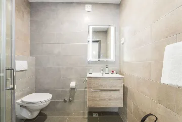 3-Bedroom House with Pool in Labin for Up to 8