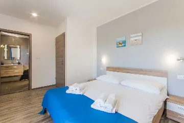 3-Bedroom House with Pool in Labin for Up to 8