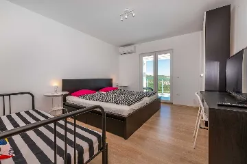 Labin House with 3 Bedrooms, Sleeps 7