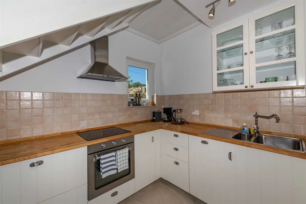 Labin House with 3 Bedrooms, Sleeps 7
