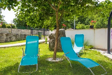 4-Bedroom House for Up to 10 Guests in Labin