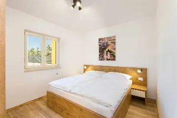4-Bedroom House in Nedešćina for up to 9 Guests