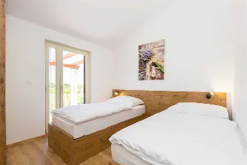 4-Bedroom House in Nedešćina for up to 9 Guests