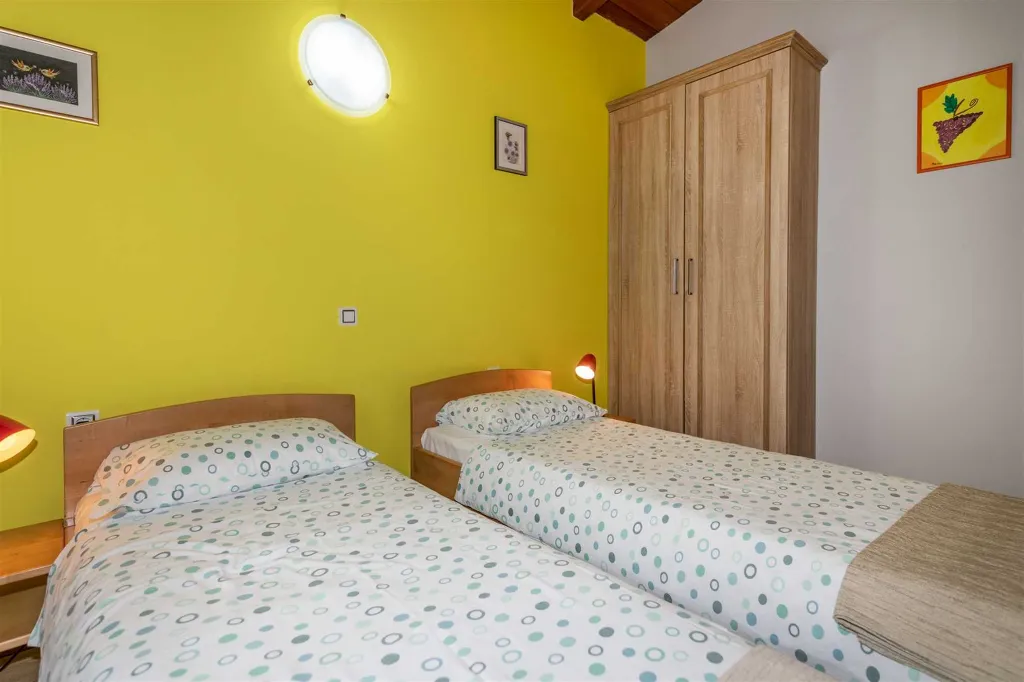 Pet-Friendly House with Private Pool in Pazin